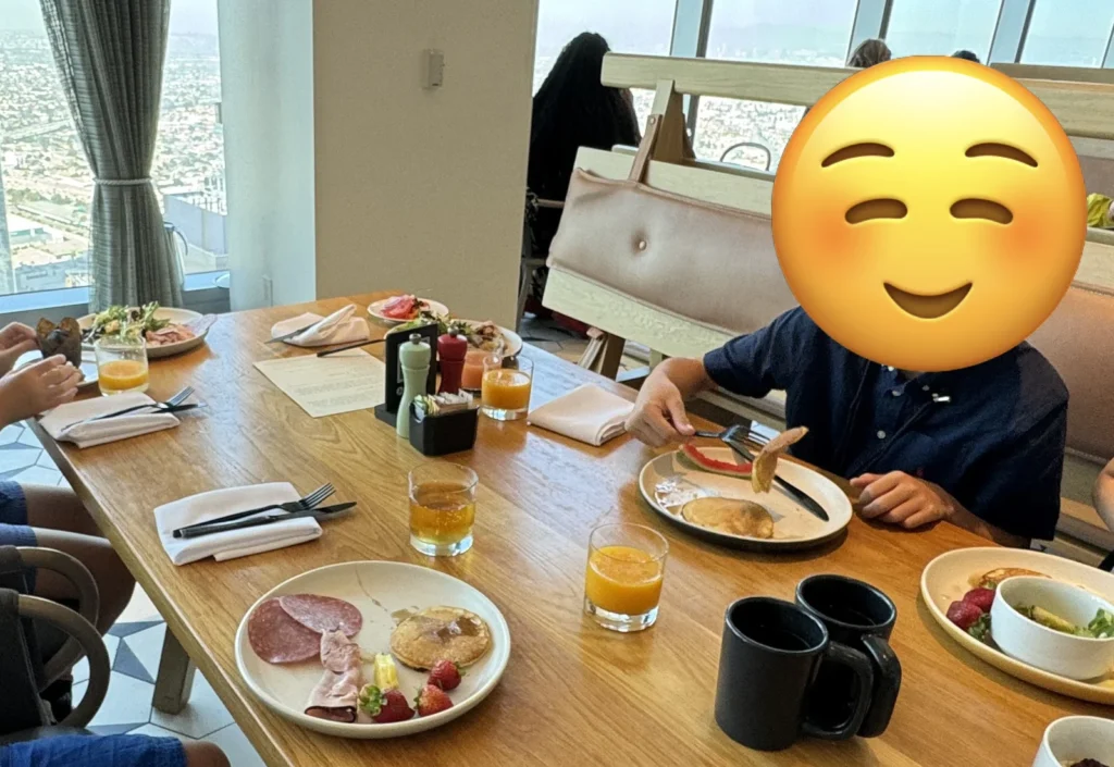 2024年宿泊時の朝食。家族でゆっくり食べられました。