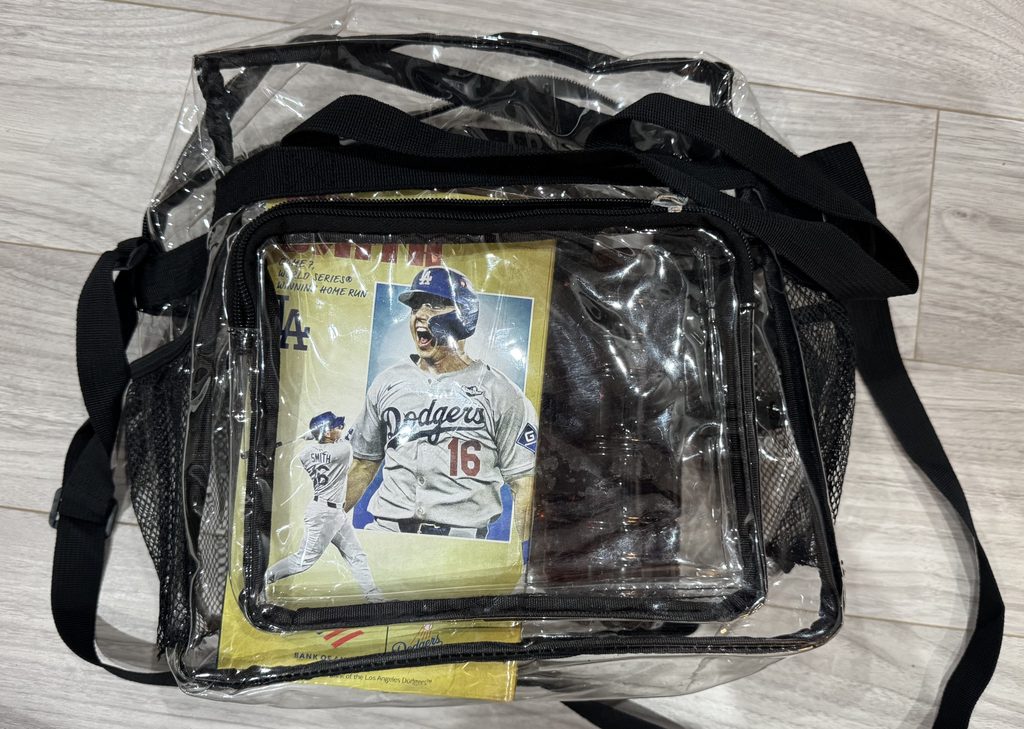 ドジャースタジアム観戦に持って行った透明バッグ