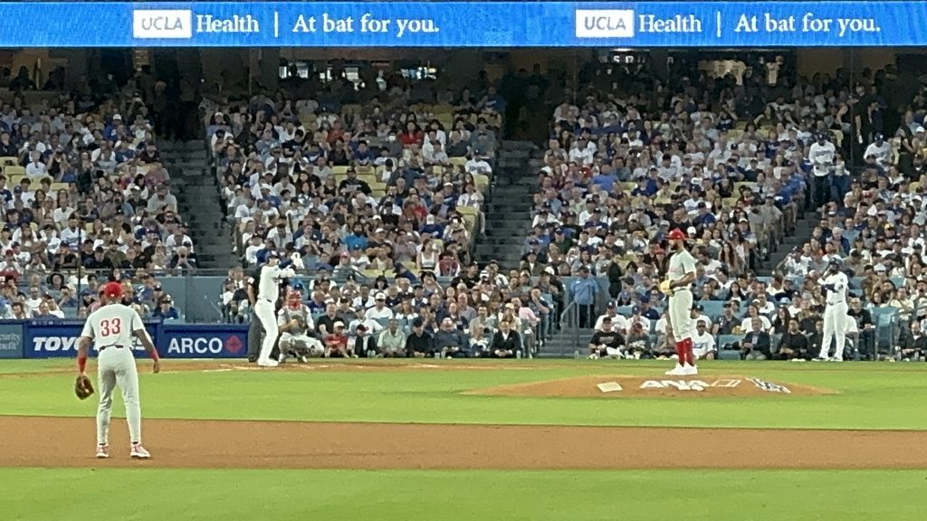 ドジャースタジアムの座席比較|① RHRD Row 1|2024年8月6日(写真3)