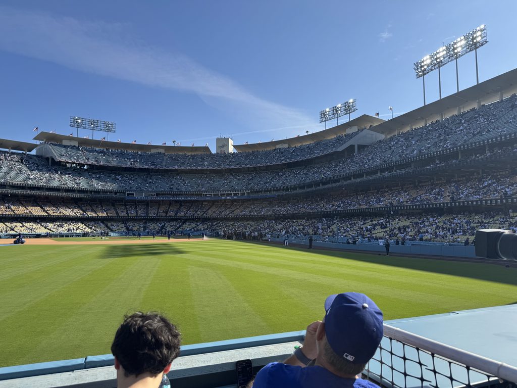 ドジャースタジアム ホームランシート｜2026年はレフト側。こっちはドジャース側なのがいい