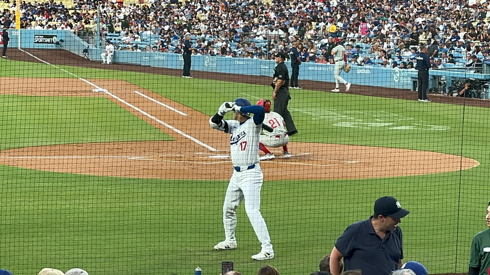 ドジャースタジアムで打席付近を見た試合中の様子